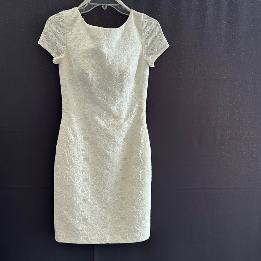 Dress lace